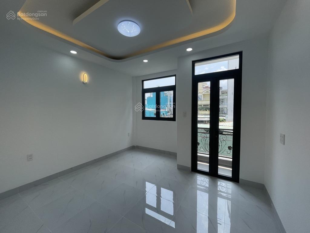 Giảm chào 400 triệu
hẻm xe hơi lê quang định, phan văn trị, bình thạnh, btct 4 tầng, 4pn,