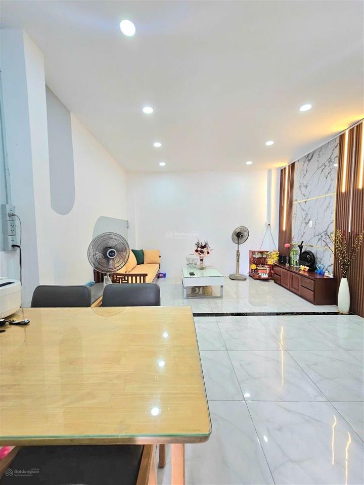 40m² mai thị lựu  lê văn duyệt  tân định  2 tầng 2pn