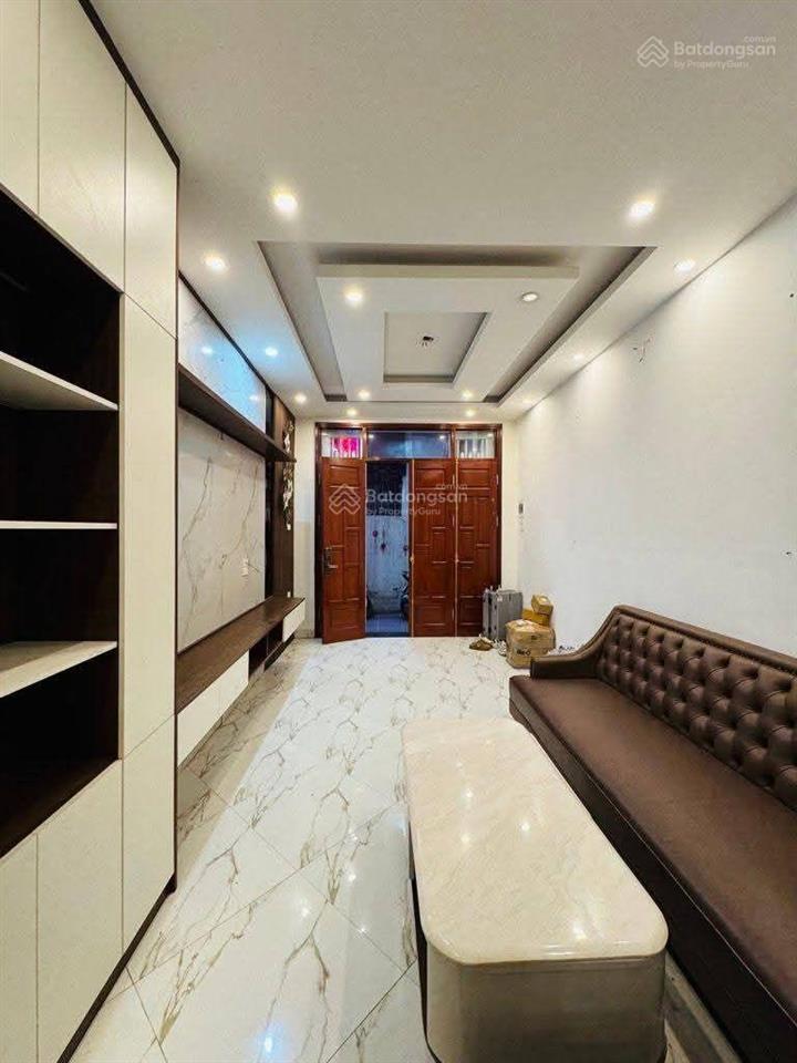 Minh khai, mặt tiền 4m8  2 thoáng, ngõ 3 gác đua. 6.9 tỷ