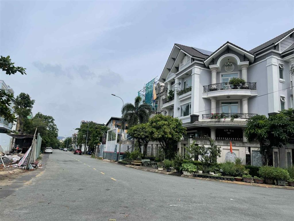 Bán căn nhà mặt tiền đường bùi tá hán khu đô thị an phú an khánh quận 2 cũ, 3 lầu giá 24 tỷ