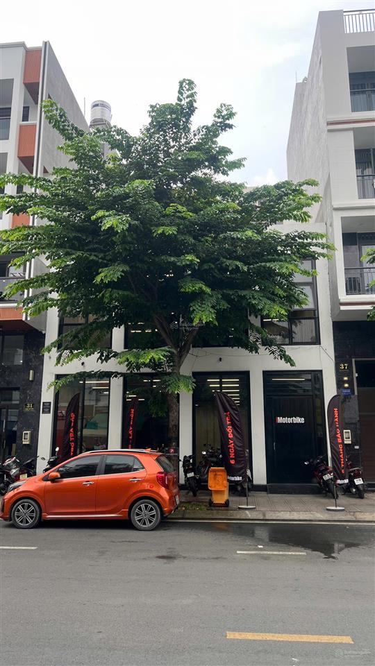 Bán nhà mặt phố tại phạm văn ngôn, 58 tỷ, 139 m2, đẹp, nhiều tiện ích( 2 nền liền kề 10*13.9)