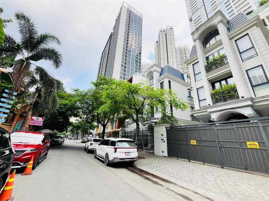 Siêu phẩm! toà nhà mt song hành  masteri thảo điền, q2 dt 12x20m, hầm 3 tầng, hđt 170tr, chỉ 75 tỷ