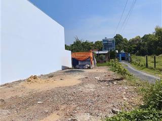 Giảm 200tr bán nhanh lô góc 2 mặt tiền phùng thị chuyện