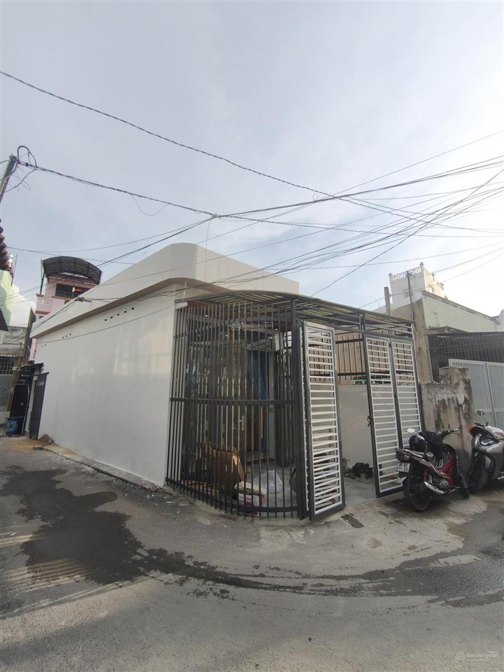 Nhà shr hẻm xe hơi thông ngay chợ hóc môn, bv hóc môn