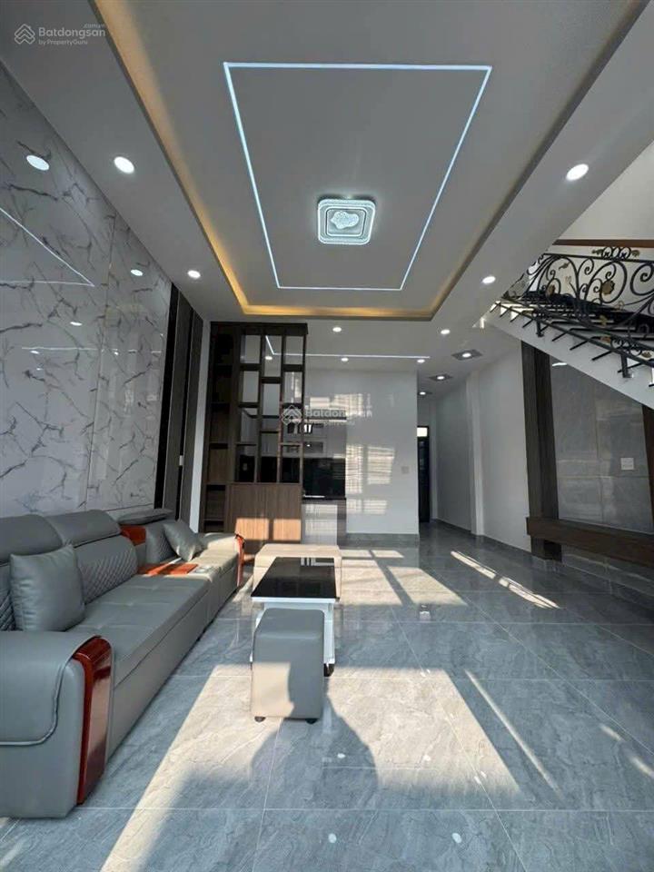 Nhà mới hẻm xe hơi võ thị hồi, gần chợ đầu mối, nhà thờ bùi môn