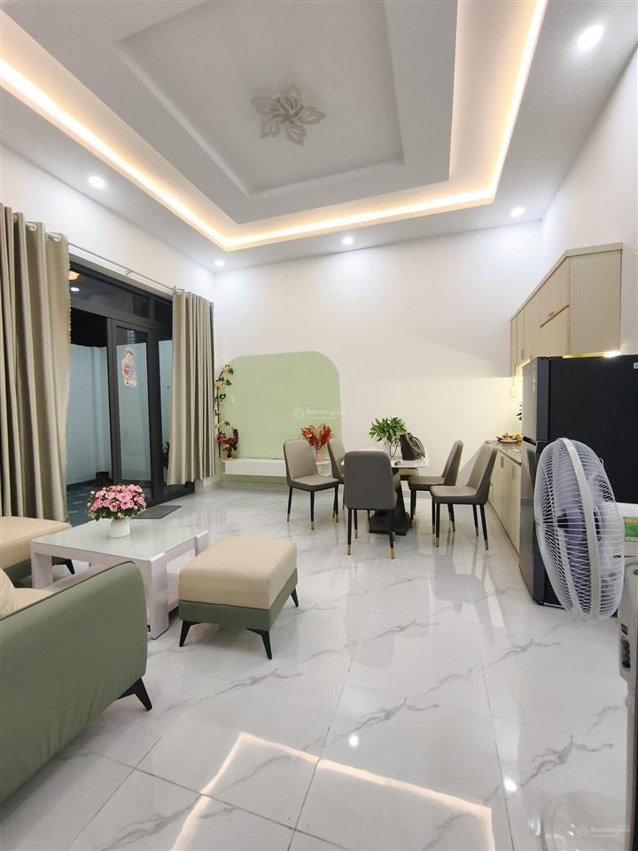 Nhà mới shr hơn 100m2 thới tam thôn, hóc môn bán gấp 4tỷ giảm còn 3,3 tỷ