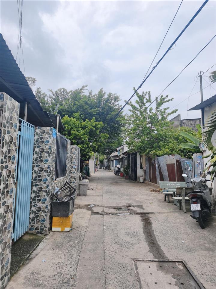 Dãy nhà trọ gần ngã tư nước đá, nguyễn ảnh thủ, thới tam thôn