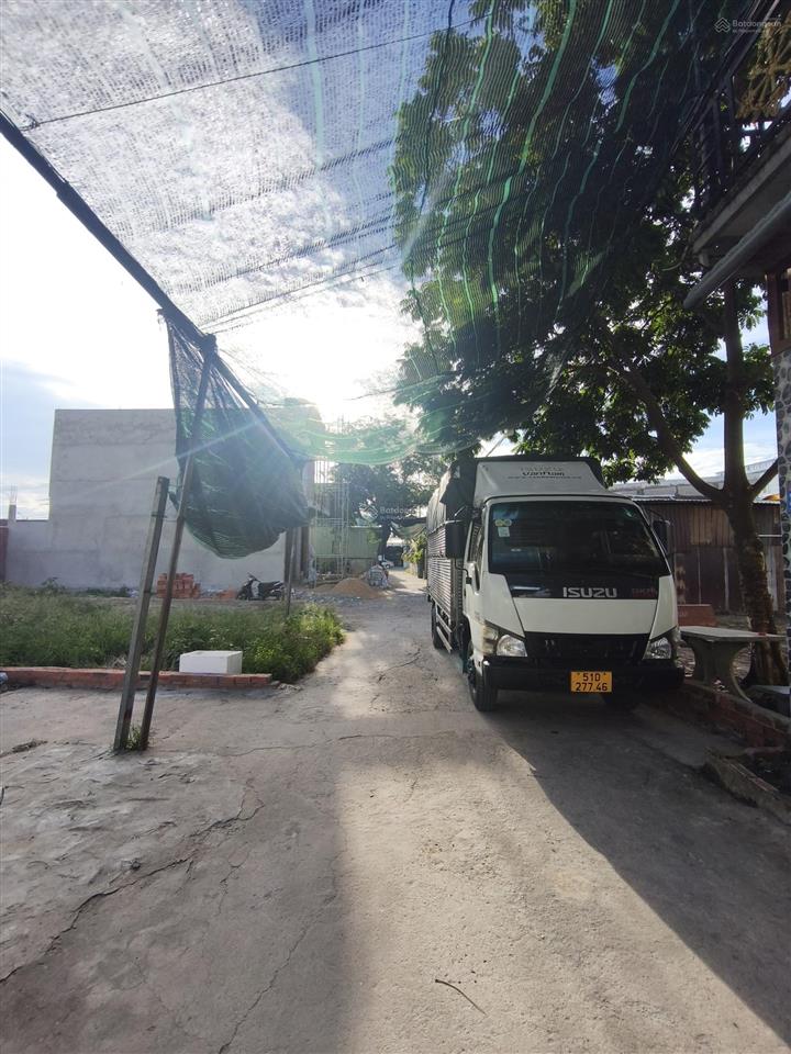Đất 1/ huỳnh thị na hẻm xe tải  thổ cư