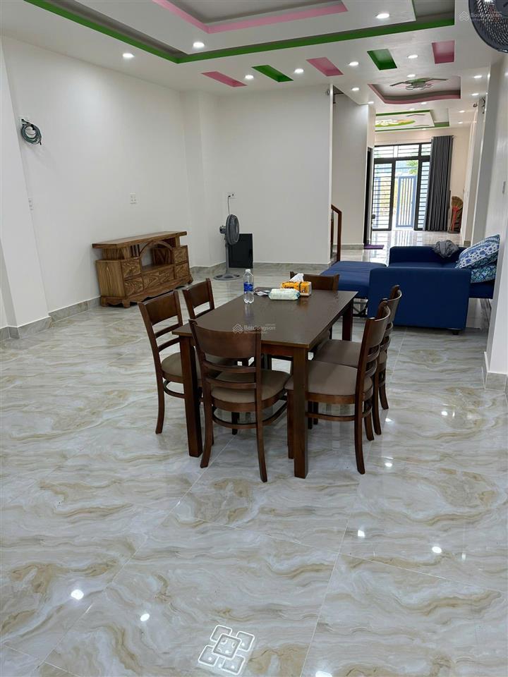 Cần bán gấp nhà 4 tầng khu đô thị mới xuân thới đông hóc môn