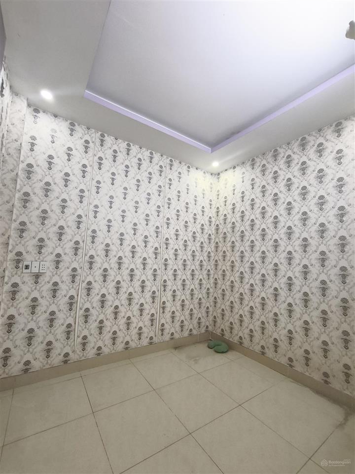Nhà sổ hồng riêng gần chợ gấu, đông thạnh, hóc môn