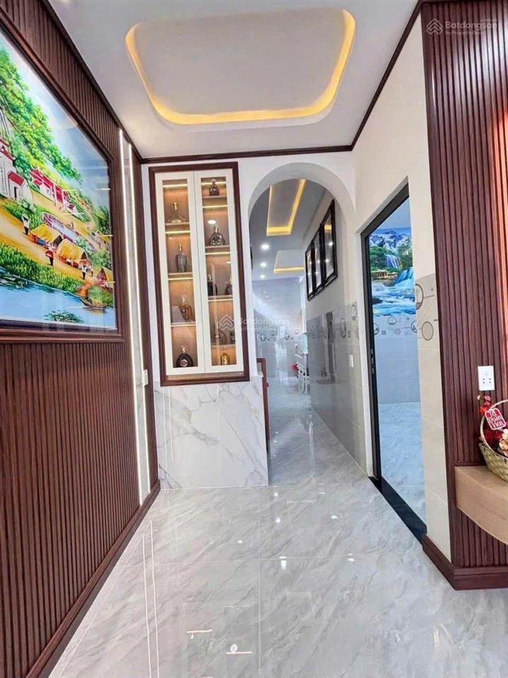 Bán nhà mới đúc kiên cố, huỳnh thị hai gần chợ ba bầu