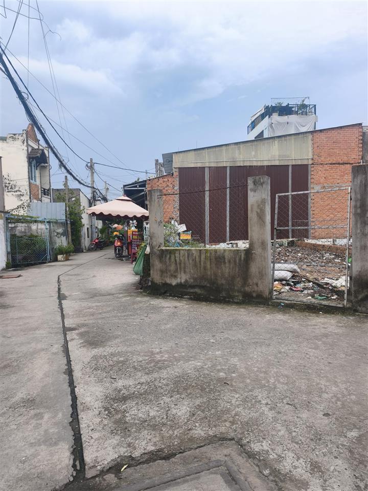 Lô đất gần cvpmqt hẻm xe hơi thông