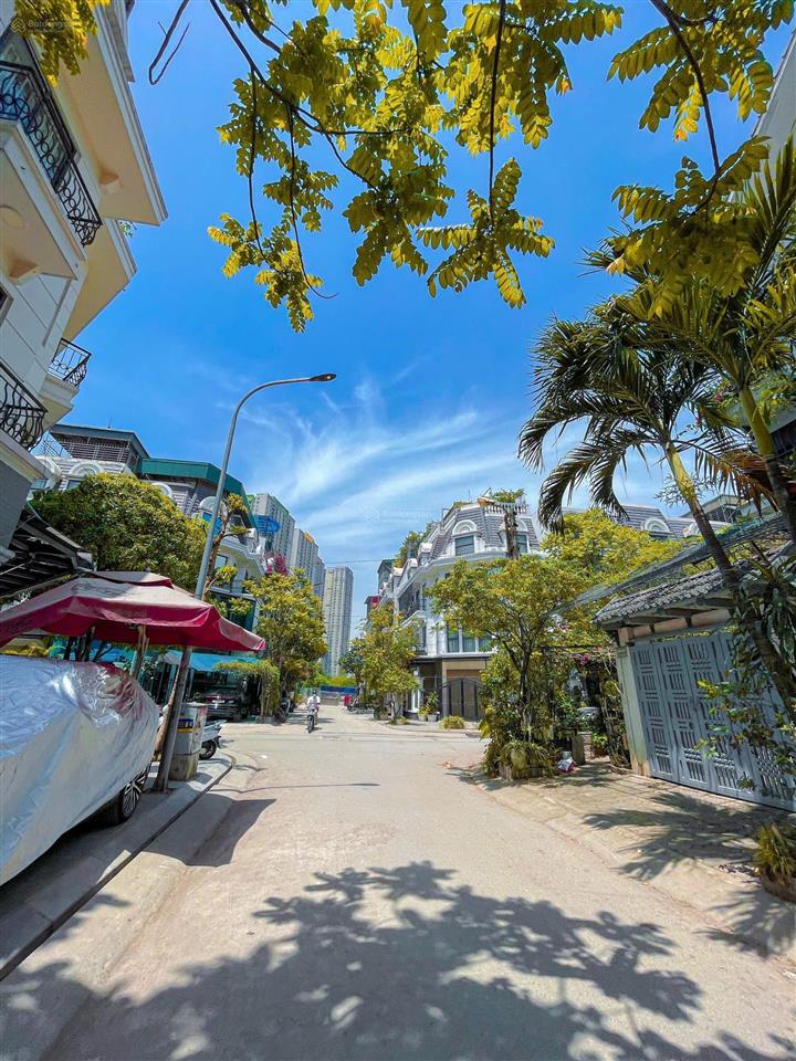 Chính chủ bán biệt thự vỉa hè  ô tô tránh ô tô dừng đỗ ngày đêm  kinh doanh mọi loại hình