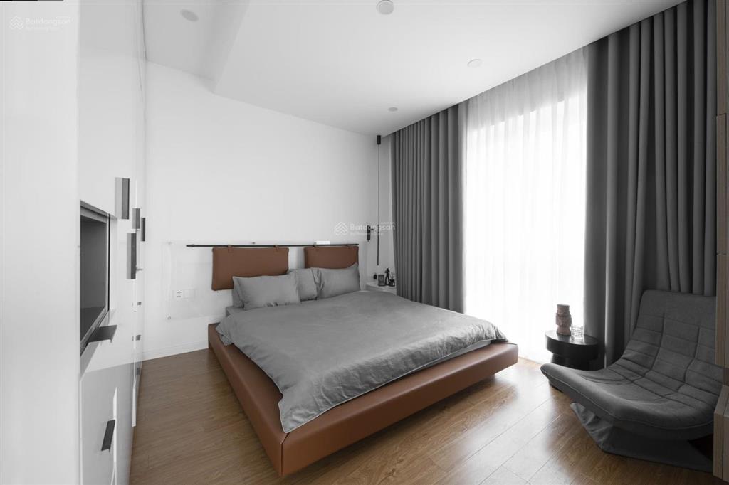 Căn góc c9 sme hoàng gia 119m2 3pn 3wc 2 ban công, full nội thất đẹp y hình vào ở ngay