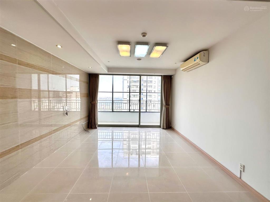 Bán ch cantavil an phú, 98m2, 3pn, 02 ban công dài. giá 8 tỷ, sổ hồng, lầu cao