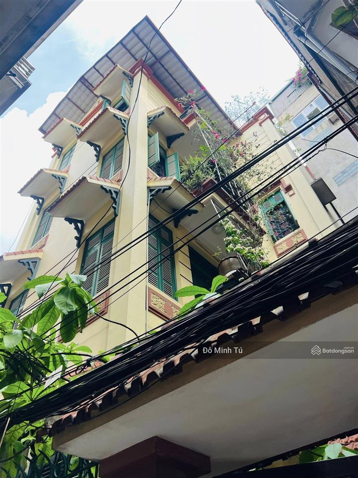 Nhà phố văn cao 109m*5t, mt 8m, ngõ 3m, 20m ra phố, sân vườn, 2 thoáng, ngõ thông hồ tây, về ở ngay