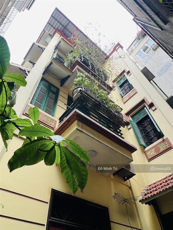 Nhà phố văn cao 109m*5t, mt 8m, ngõ 3m, 20m ra phố, sân vườn, 2 thoáng, ngõ thông hồ tây, về ở ngay