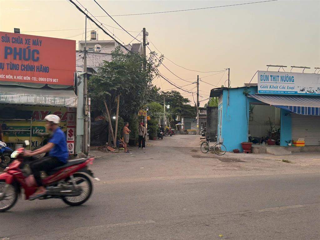 Đất đẹp hẻm xe hơi trung tâm hóc môn , dt 55m2, giá 2.7 tỷ