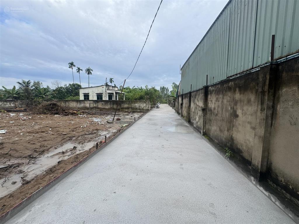 Đất đẹp gần vinhomes hóc môn  cơ hội đầu tư tăng giá cao  dt 114m2 (thổ 82m2) 3.05 tỷ