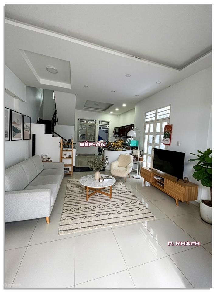 4 tầng 152.5m2, đường nhựa rộng 8m góc nguyễn thị thập  huỳnh tấn phát  quận 7