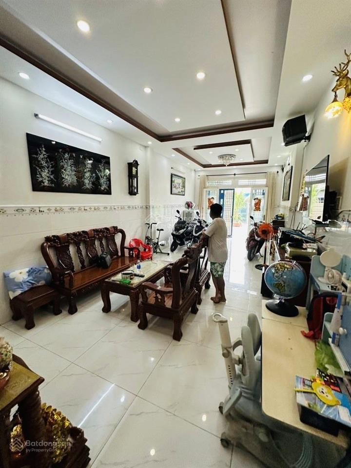 Bán nhà mặt tiền khu bình phú quận 6  80m2  4 tầng  gần mega  giá 13.5 tỉ