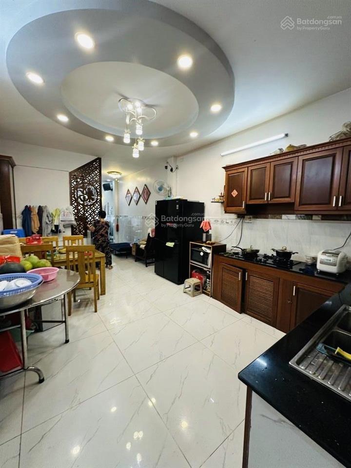 Bán nhà mặt tiền khu bình phú quận 6  80m2  4 tầng  gần mega  giá 13.5 tỉ