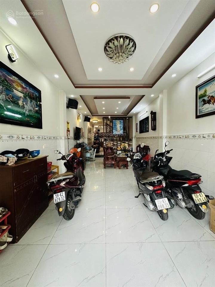 Bán nhà mặt tiền khu bình phú quận 6  80m2  4 tầng  gần mega  giá 13.5 tỉ