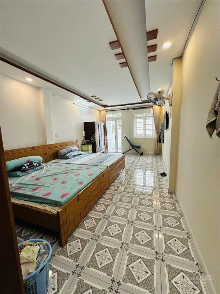 Bán nhà mặt tiền khu bình phú quận 6  80m2  4 tầng  gần mega  giá 13.5 tỉ