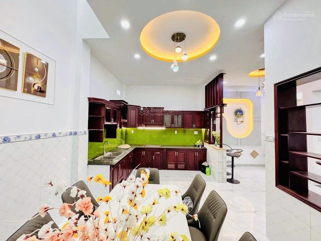 Khu vip bình long đs 5b giáp tân phú  3 tầng tặng full nội thất  96m2  ngang lớn 6m  chỉ 9.58 t