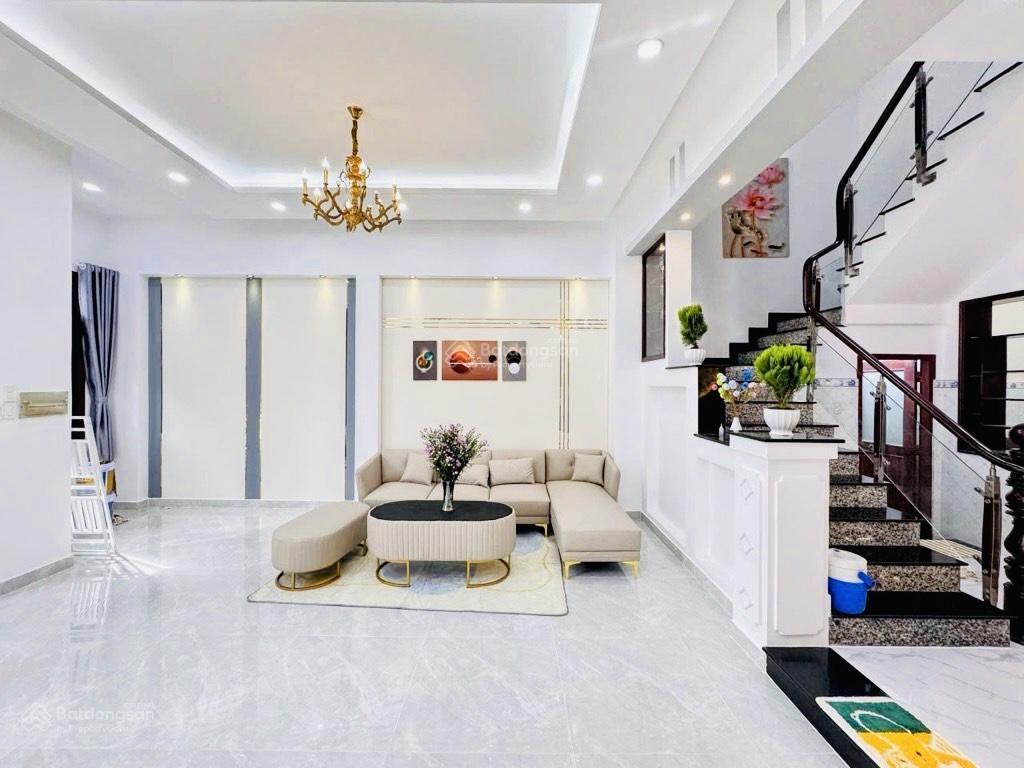 Khu vip bình long đs 5b giáp tân phú  3 tầng tặng full nội thất  96m2  ngang lớn 6m  chỉ 9.58 t