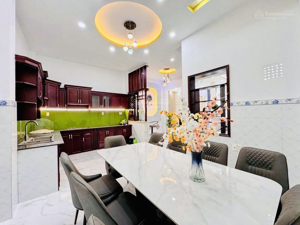 Khu vip bình long đs 5b giáp tân phú  3 tầng tặng full nội thất  96m2  ngang lớn 6m  chỉ 9.58 t