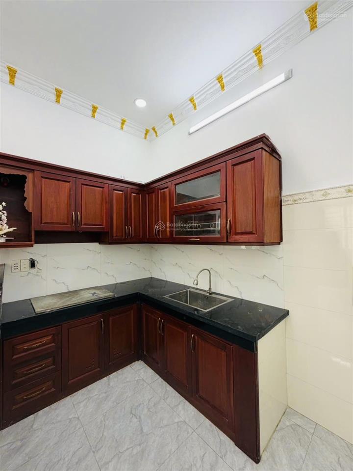 Nhà bà hom quận 6  hẻm 4.5m thông xe hơi đỗ cửa  3 tầng  4pn  4.85 tỉ
