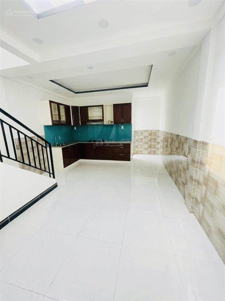 Nhà hậu giang quận 6 gần chợ phú định  hẻm xe hơi  72m2  3 tầng  9.5 tỉ