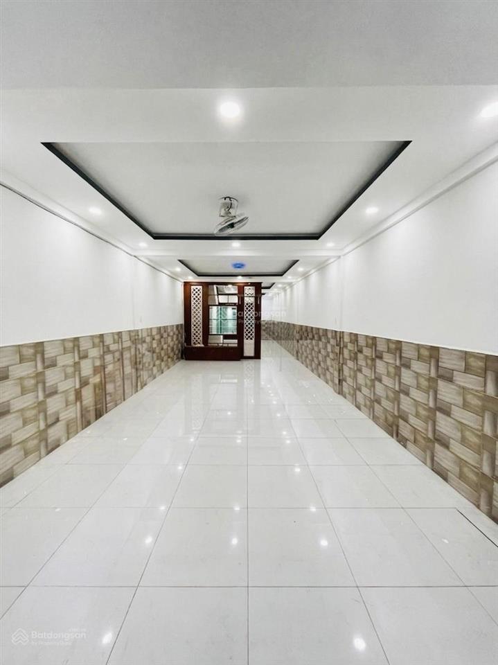 Nhà hậu giang quận 6 gần chợ phú định  hẻm xe hơi  72m2  3 tầng  9.5 tỉ