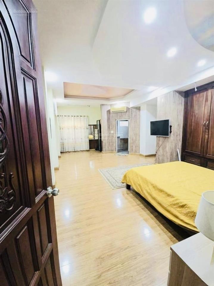 Nhà góc 2 mặt tiền kdc nam hùng vương bình tân, 4 tầng, 79m, 6pn, kinh doanh đỉnh, chỉ 11.5 tỉ