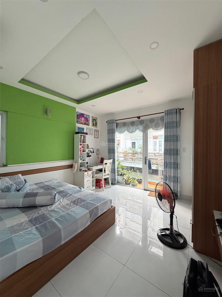 Giảm còn 7,3 tỷ. nhà 4 tầng khu đồng bộ đường số 7, gara ô tô, 4pn, gần aeon tân phú
