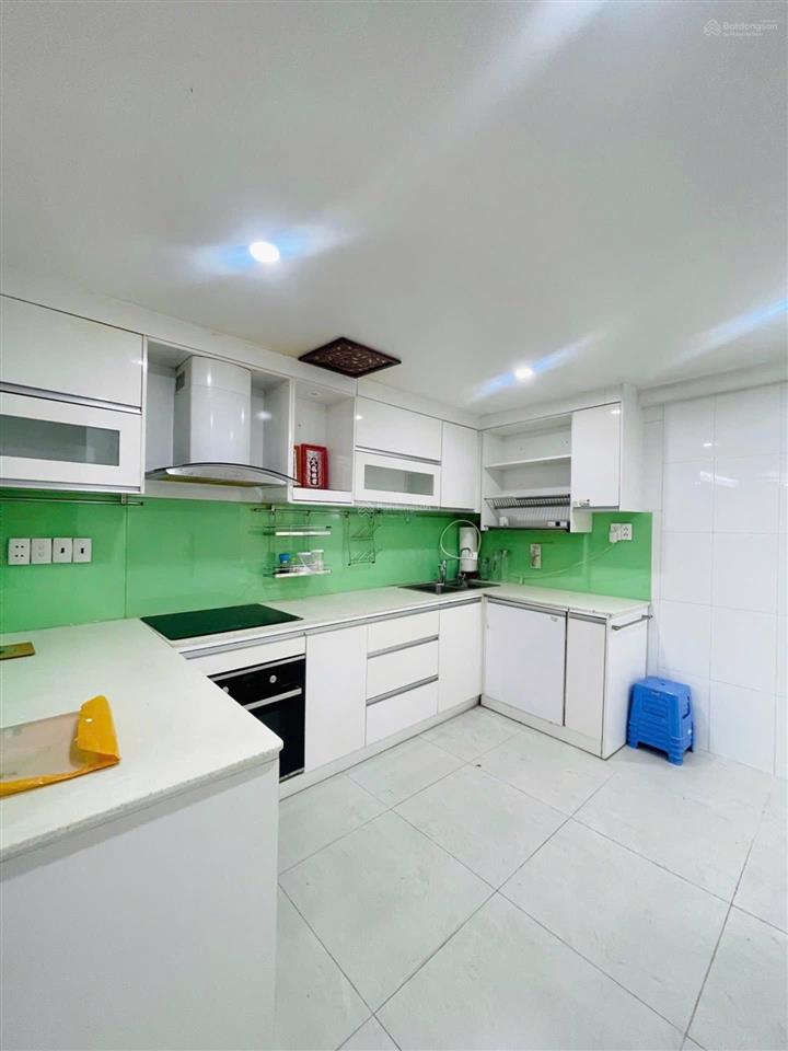Hẻm xe hơi đường cách mạng tháng 8, p15 quận 10  4 tầng btct  54,2m nở hậu  chỉ 11,7 tỷ tl