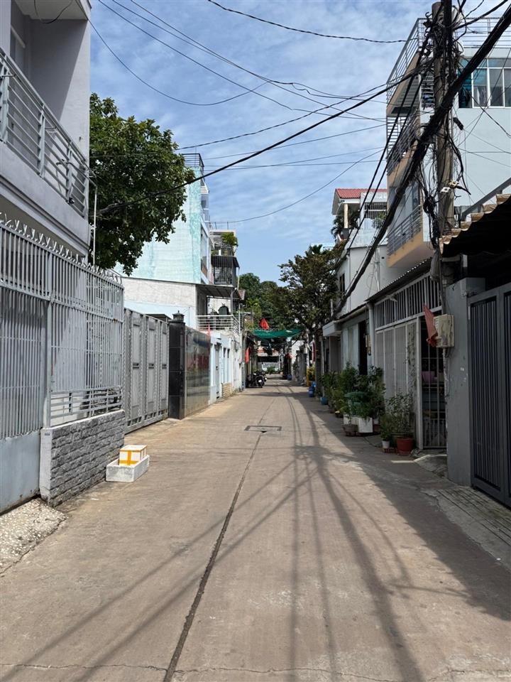 Bán nhà bình hưng hòa, bình tân, 48m², 2pn, gần aeon tân phú, sát lê trọng tấn, chỉ 4,95 tỷ