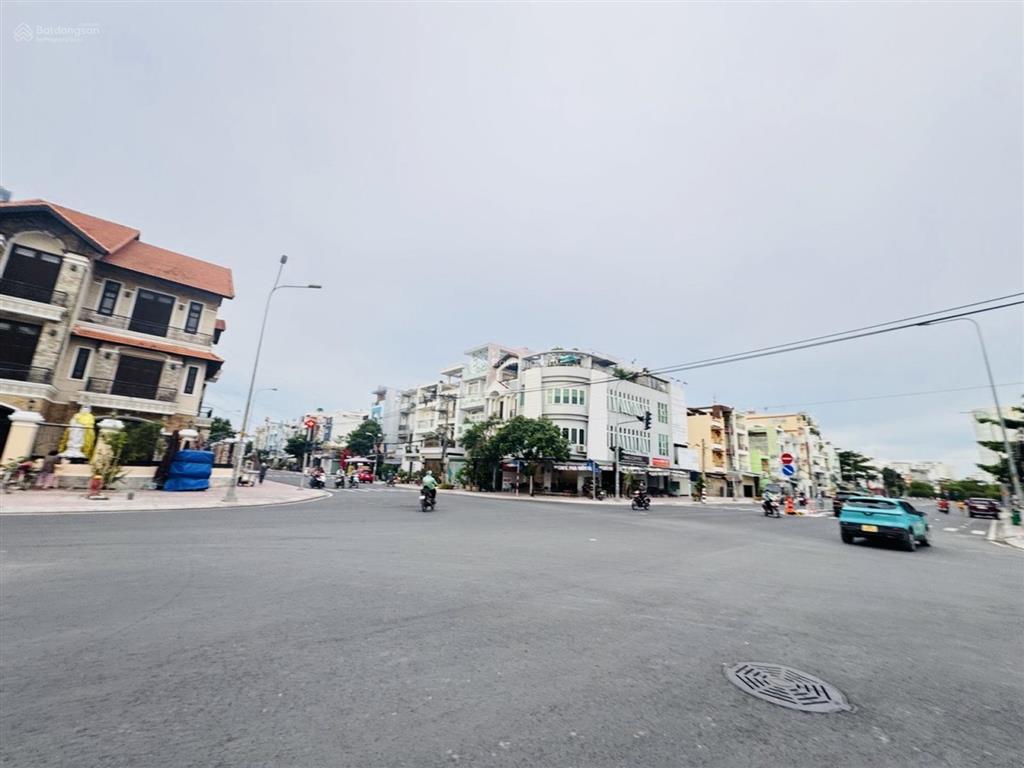 Gấp bán mặt phố sầm uất ngay lê cơ đường số 1 kdc nam hùng vương  3 tầng  80m2  3pn  9,6 tỉ