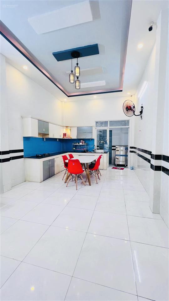 Nhà 2 mặt tiền đường xe hơi 6m kdc nam hùng vương  đúc 4 tầng btct  80m2  4pn  chỉ 7.5 tỉ