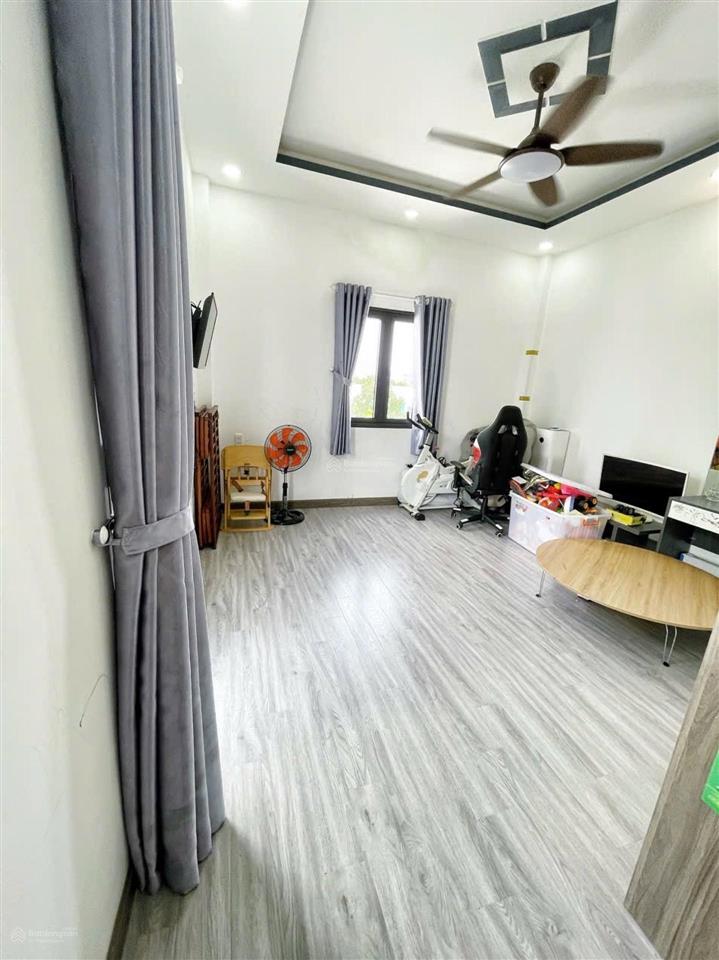 Bán nhà góc 2 mặt tiền huỳnh tấn phát nhà bè giá 8.2 tỷ