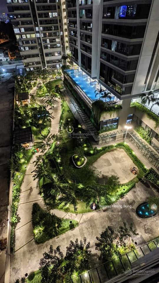 Chính chủ bán căn hộ 2 pn kingdom 101 lầu cao  giá 7 tỷ   xem nhà 0933 903 *** ms dung