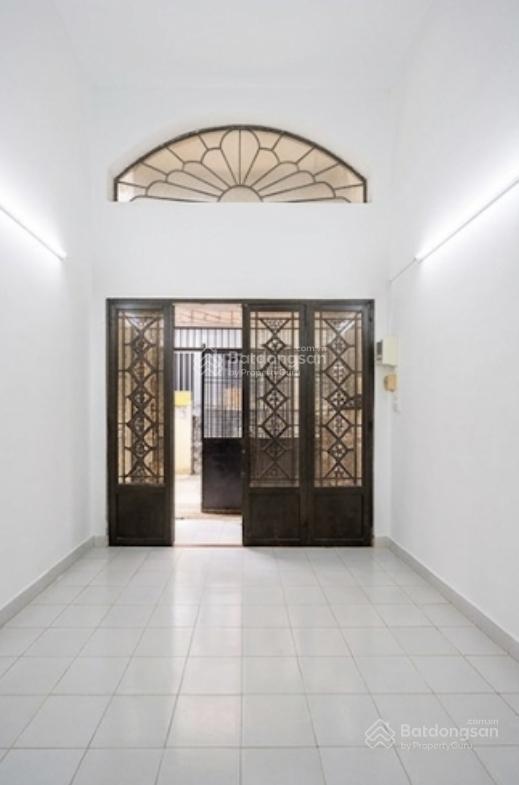 Nhỉnh 5tỷ  có nhà hxh  3 tầng  bê tông  quận 1  võ văn kiệt  p.cầu ông lãnh