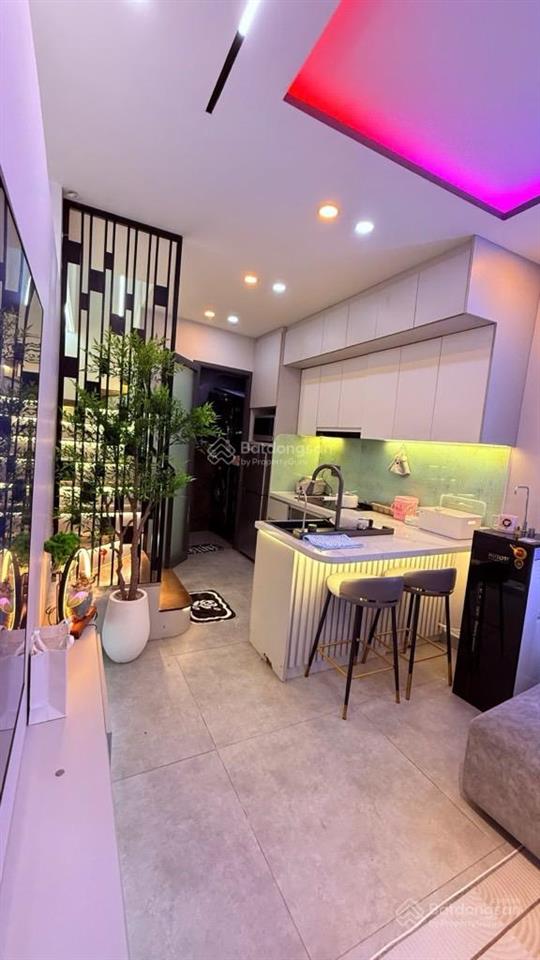 Bán nhà đẹp  trung tâm quận 1 đẹp lung linh  2 tầng 26 m2  phạm viết chánh  q1 chỉ 5,49 tỷ