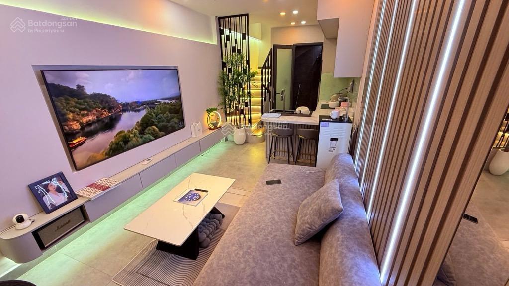 Bán nhà đẹp  trung tâm quận 1 đẹp lung linh  2 tầng 26 m2  phạm viết chánh  q1 chỉ 5,49 tỷ