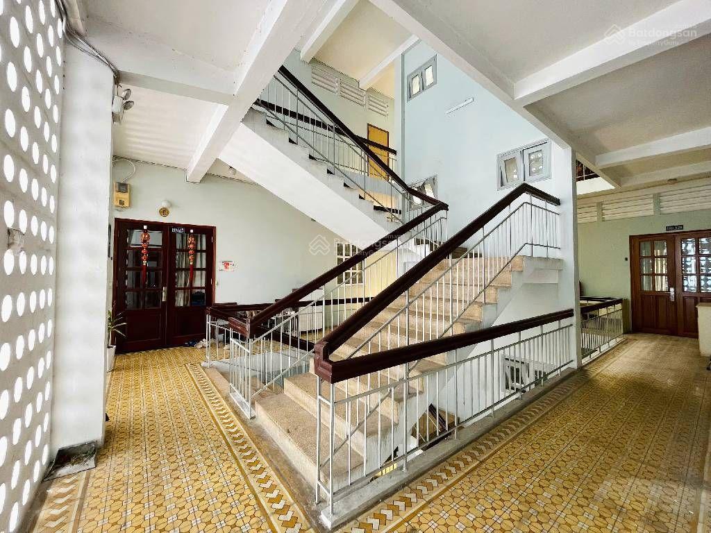 Bán căn hộ  chung cư  189 cống quỳnh  trung tâm q1  70m2  2pn  sổ riêng  chỉ 5.9 tỷ