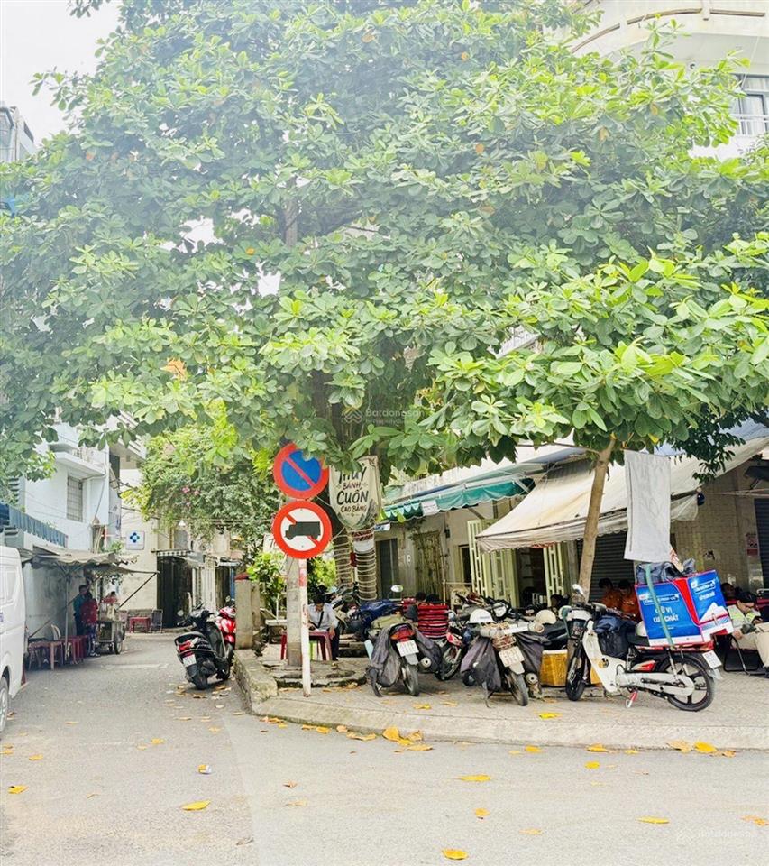 Bán nhà đẹp  q1  võ văn kiệt  3 tầng  full nội thất  28m2  sổ riêng  nhỉnh 6 tỷ