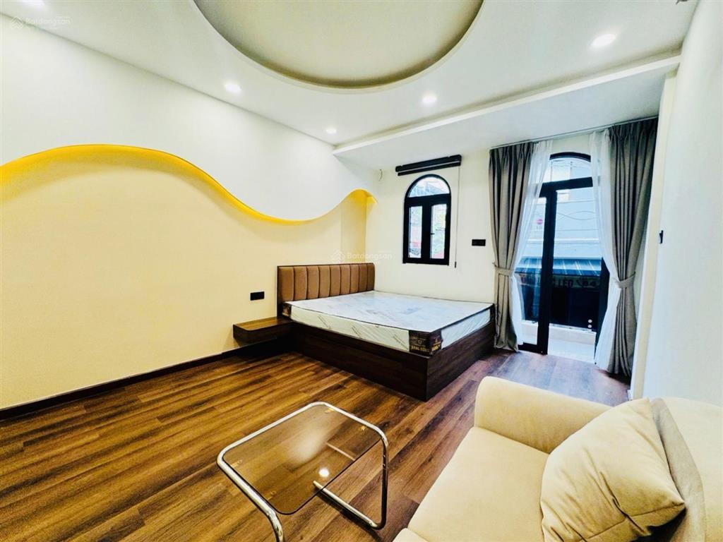 Bán nhà đẹp  q1  võ văn kiệt  3 tầng  full nội thất  28m2  sổ riêng  nhỉnh 6 tỷ