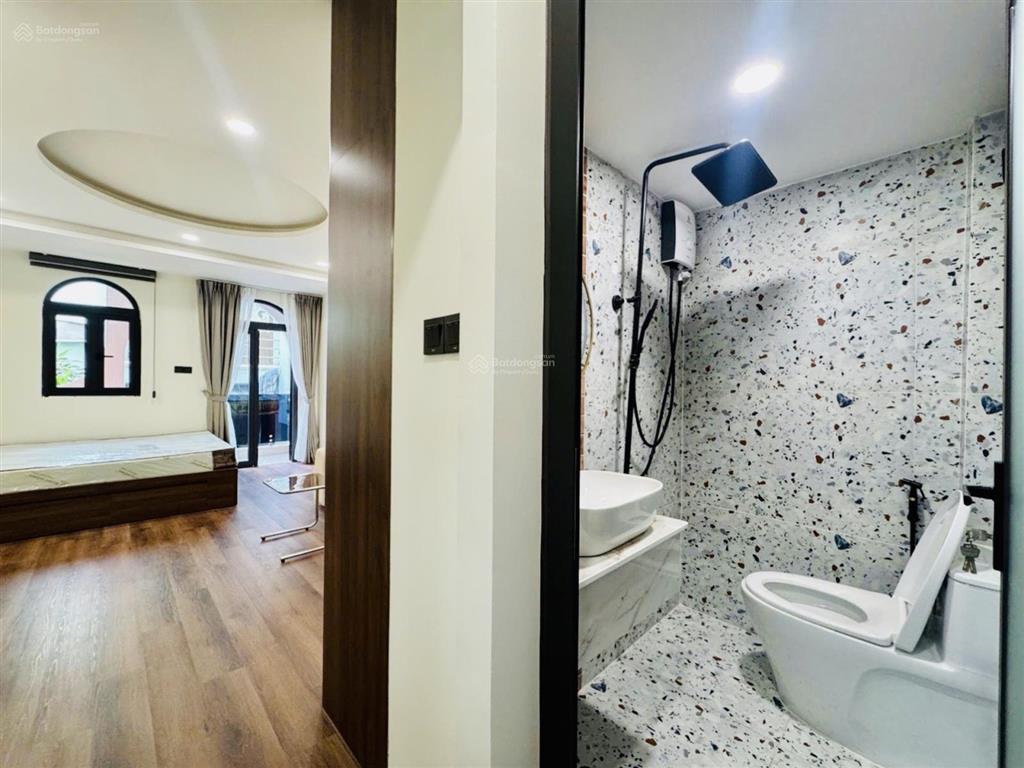 Bán nhà đẹp  q1  võ văn kiệt  3 tầng  full nội thất  28m2  sổ riêng  nhỉnh 6 tỷ