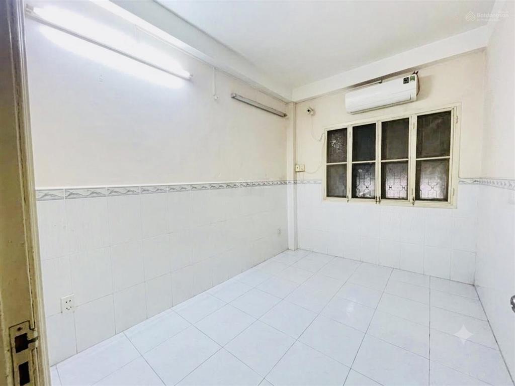 Bán nhà q.1  hxttrần hưng đạo  nguyễn cảnh chân  võ văn kiệt  3 tầng  30.5m2  nhỉnh 7 tỷ